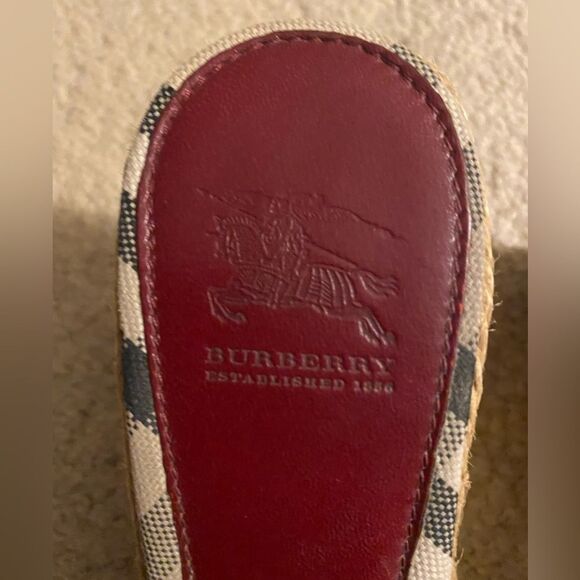 Auth Burberry EUC sandals leather straps & soles. Espadrille Wedge Made in Italy - Picture 4 of 10